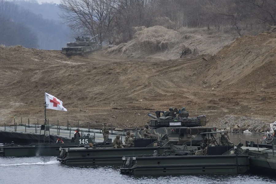 South Korea and U.S. Conclude Military Exercises Amid North Korean Threats