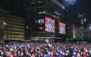 Record Foreign Tourists Flock to Seoul for BTS Concert