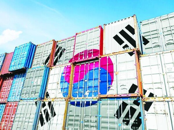 South Korea's exports to hit record $700B, but not without issues