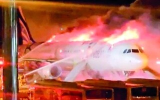 Пожар на пассажирском самолете в Пусане